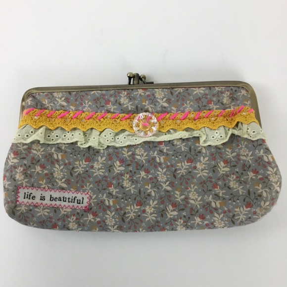 Natural Life Floral Wallet “Life is Beautiful” NWOT - Picture 1 of 8